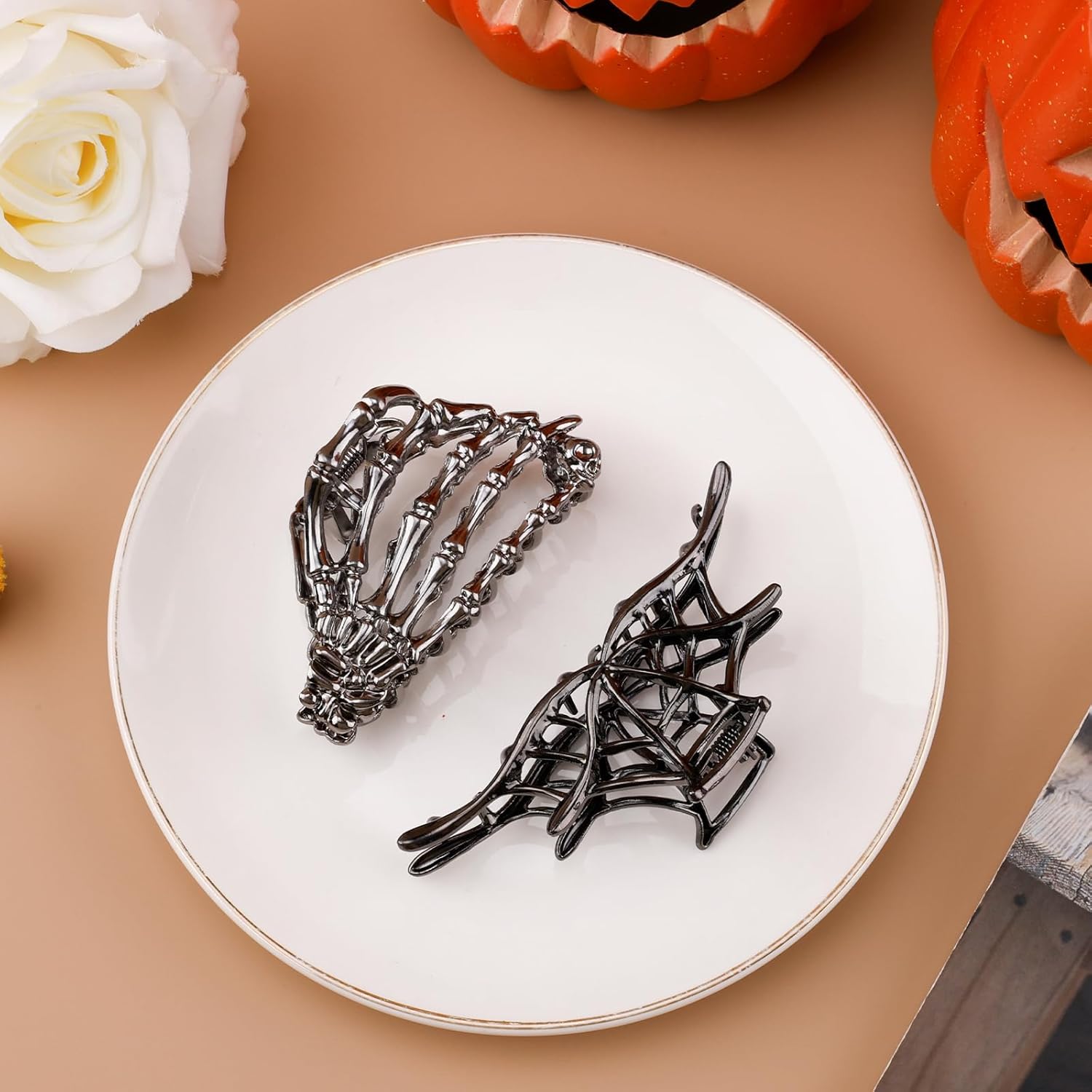 2Pcs Halloween Hair Clips, Black Skeleton Hand & Spider Web Hair Clips Gothic Hair Barrettes Hairpin Hair Accessories for Women Girls